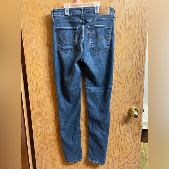 Ladies Levi’s skinny 521 jeans - Picture 2 of 5